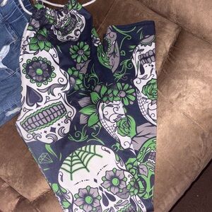 Sugar Skull Leggings in Black, White & Green